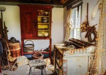 The Bizarre and Fascinating Tales of History: Unraveling the Weird and Unexplained Events of the Past